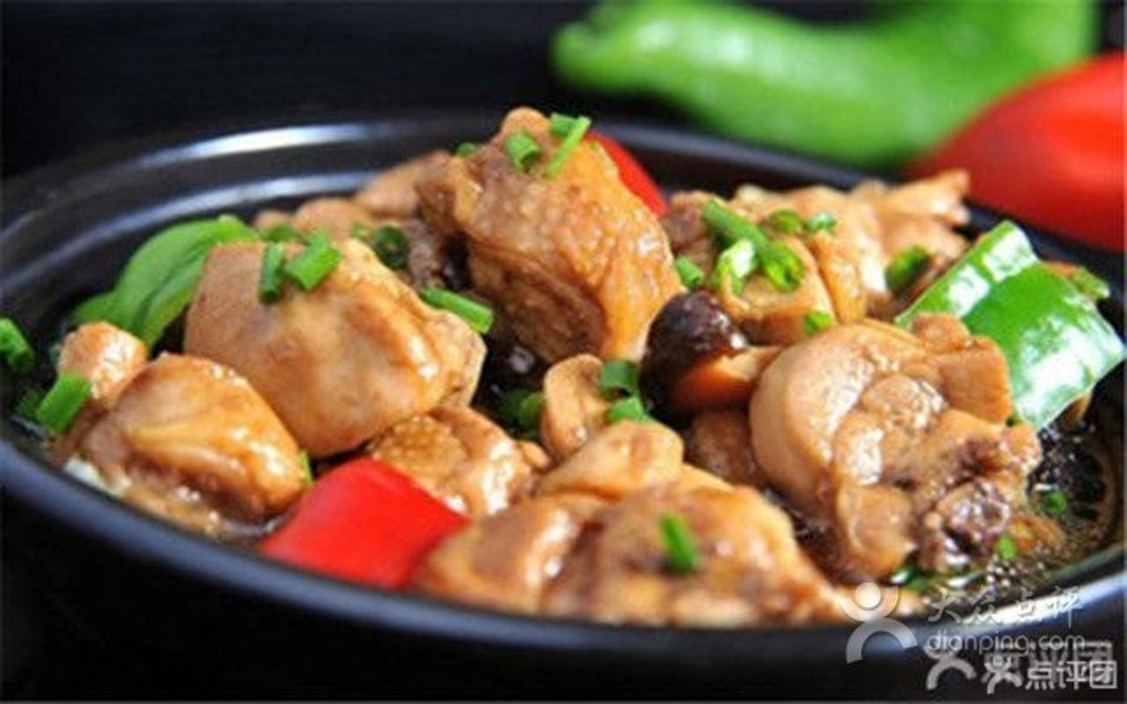 杨铭宇黄焖鸡百科，一道风靡大江南北的美食传奇