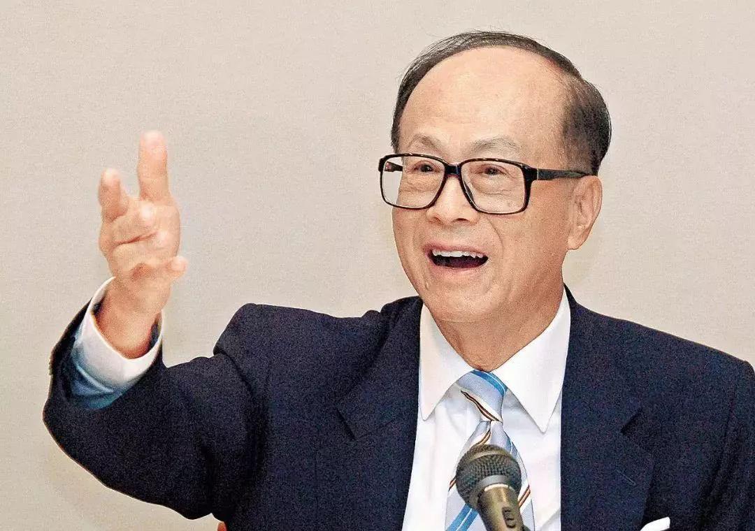 香港的李嘉诚，商业巨擘的传奇人生