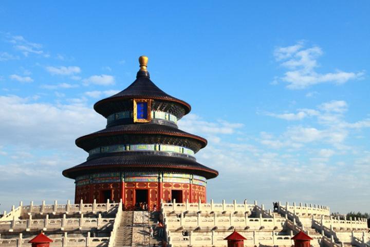 天坛风景图片，古都的蓝天下的神韵