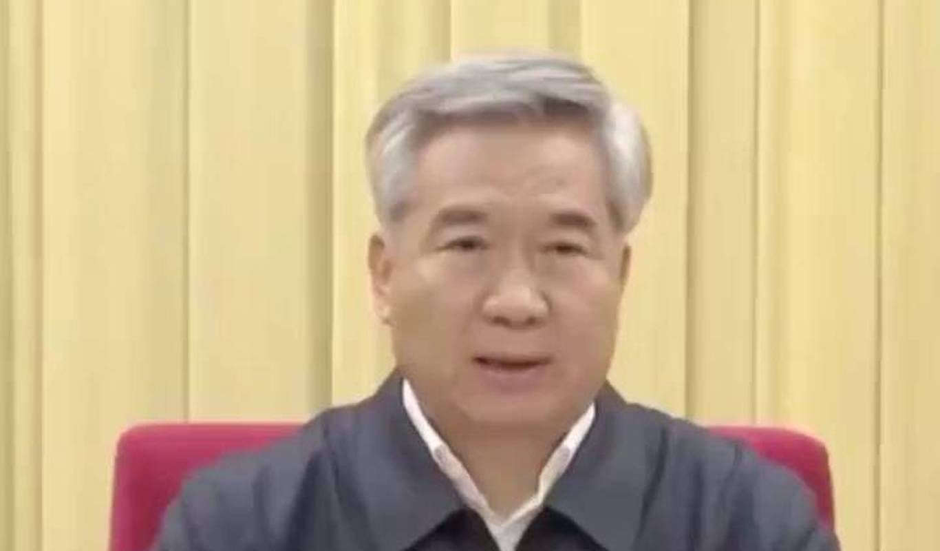 中央巡视组进驻六省，新任组长亮相——巡视工作的新篇章