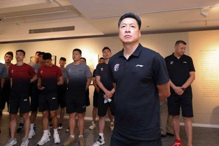 王晗与王博之间发生了什么？
