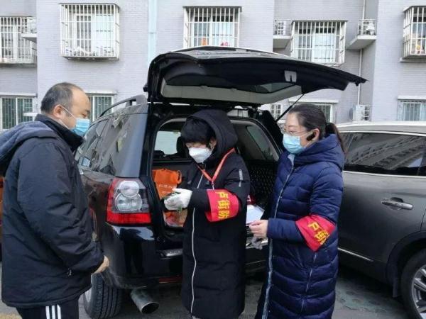 美采购商安抚中国工厂，订单不会撤销吗？