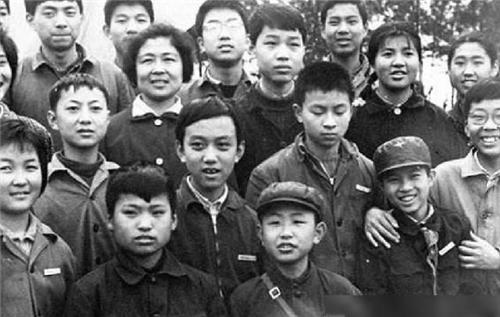 曝比尔·盖茨患阿斯伯格综合征，探究真相与误解