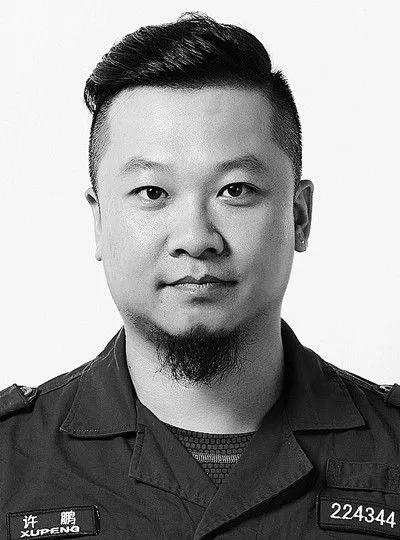 致敬英雄，缅怀逝去的辅警同志——一位平凡中的英雄