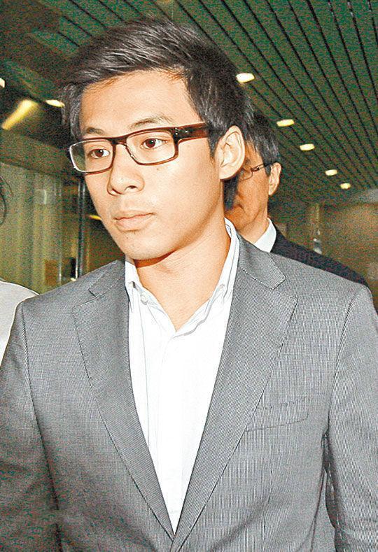 霍启仁已结婚传闻揭秘——霍震霆儿子婚姻真相探究