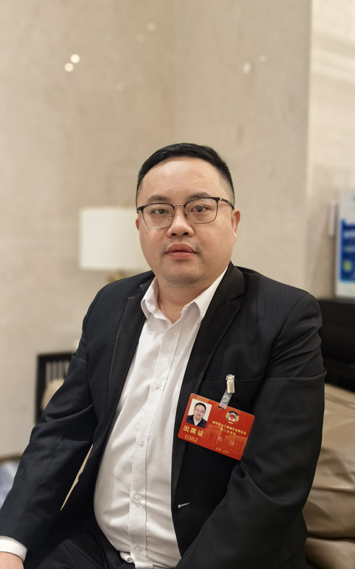 政协委员呼吁，把智算的价格打下来