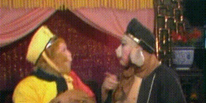 惊现！30头猪大闹高速，上演现实版动物飙车大战！