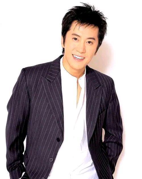 关于毛宁出什么事的探讨