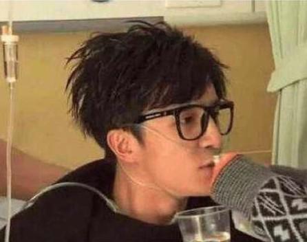 巴黎世家薯片包售价7100元引热议