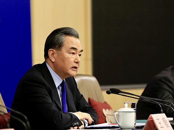 王毅回应南海问题，坚定维护国家主权与海洋权益