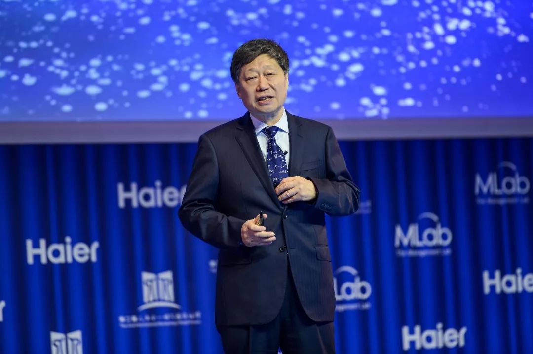 海尔的领导者，张瑞敏