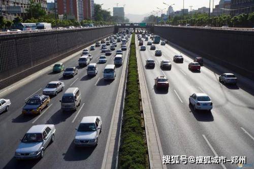 代表建议春节高速公路免费通行时间再延长四天的深度解读