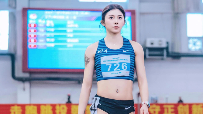 吴艳妮，跨栏新星闪耀，60米栏跑出8秒06的惊人速度！