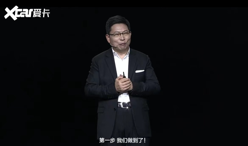 大学退休教授63小时卖出753台问界，传奇背后的故事