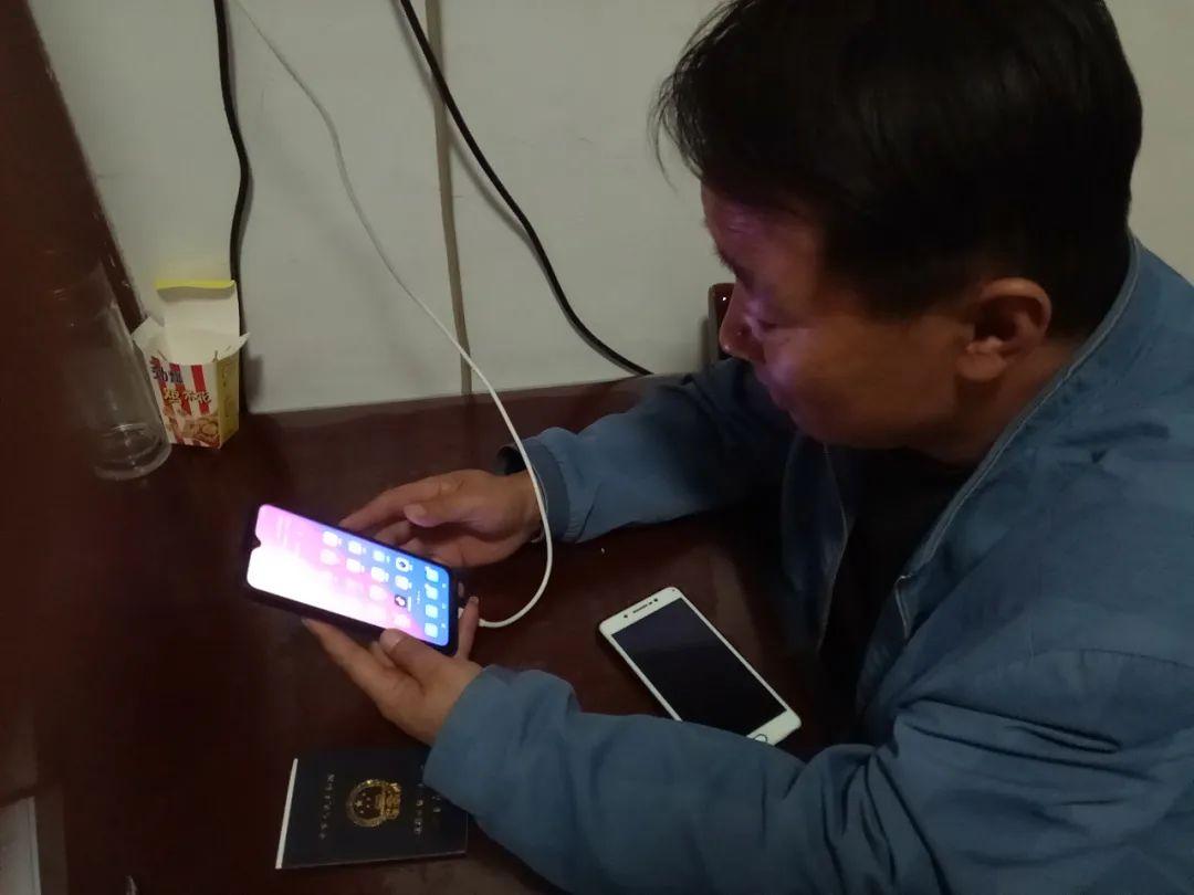 诚信光芒再现，两男子的善举揭示人间真情——捡到四万现金归还的故事