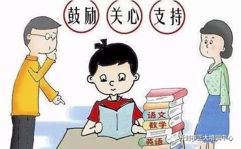爸爸辅导孩子作业手指戳断，家庭教育中的那些痛并快乐着的瞬间