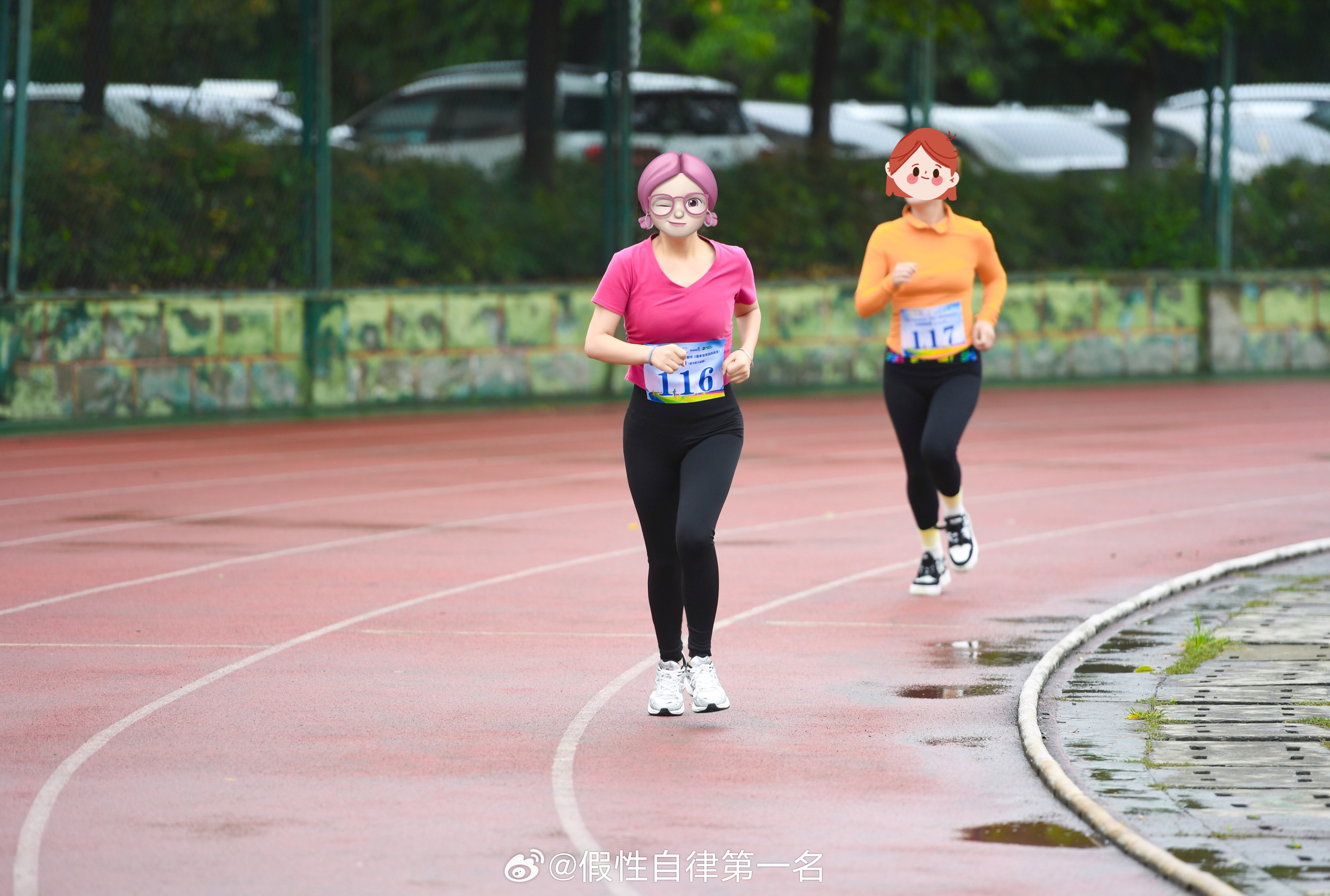 中国女留学生国外跑800米夺回手机，勇敢与坚韧的力量展现