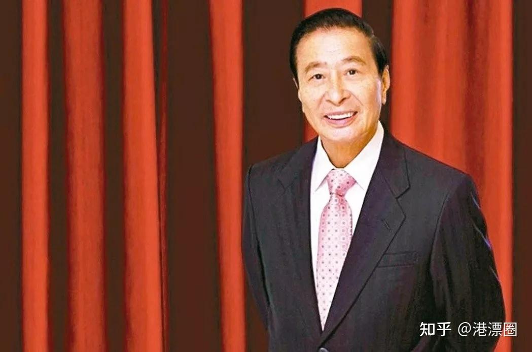 李兆基与李嘉诚，财富的巨擘，谁更胜一筹？