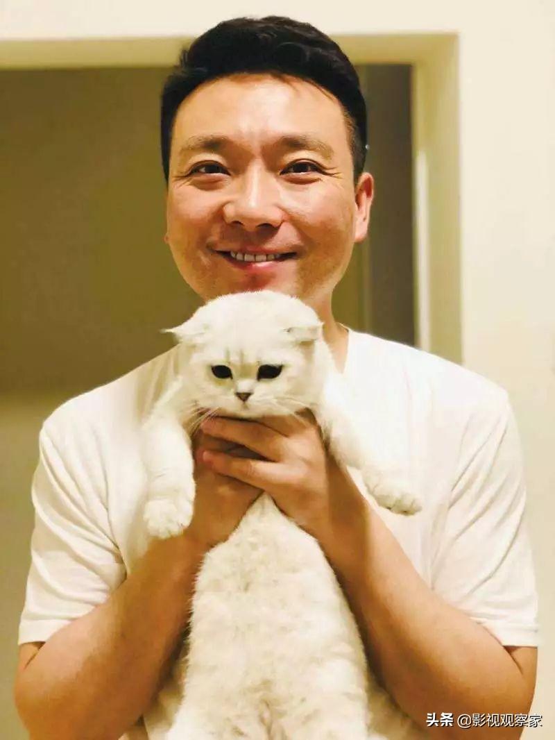 康辉有新身份，跨界多元发展的媒体新星
