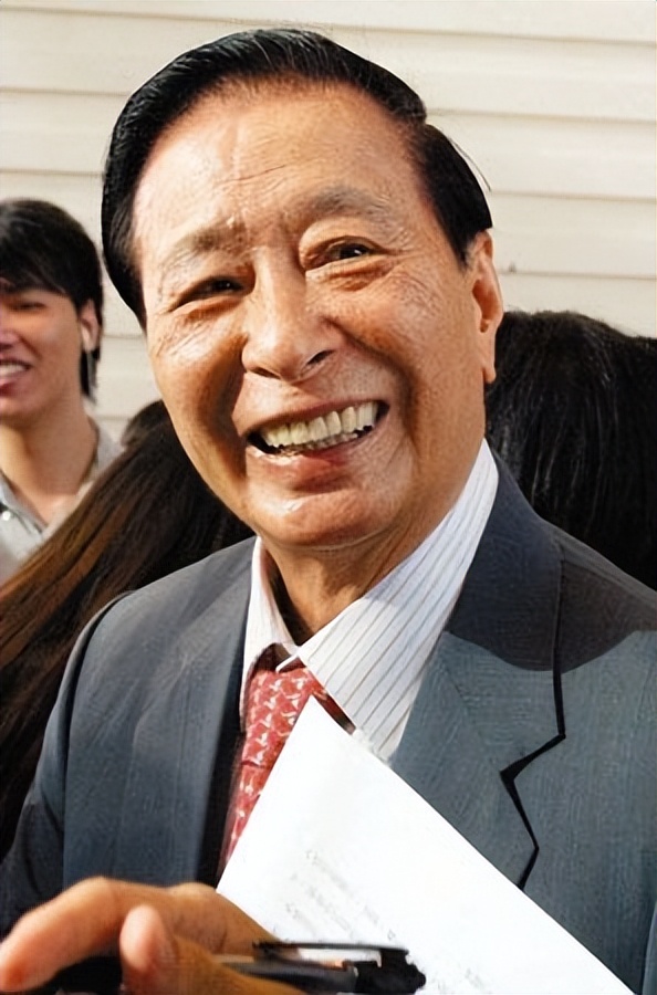 揭秘李兆基财富，2020年的身价究竟有多少？