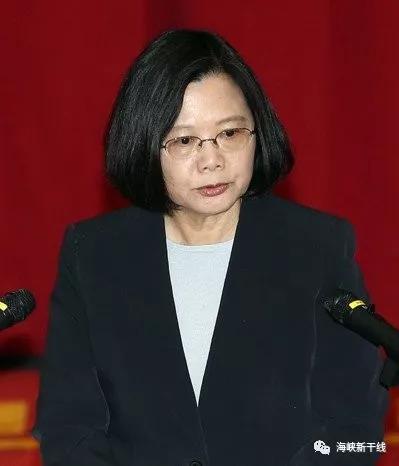台媒关注，解放军26架次军机配合军舰演习，展现强大国防实力
