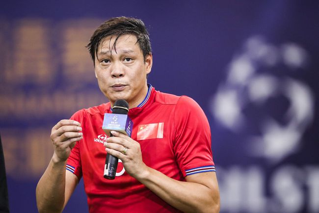 范志毅入驻百度，范厂长驾到，唐嫣惊喜发声