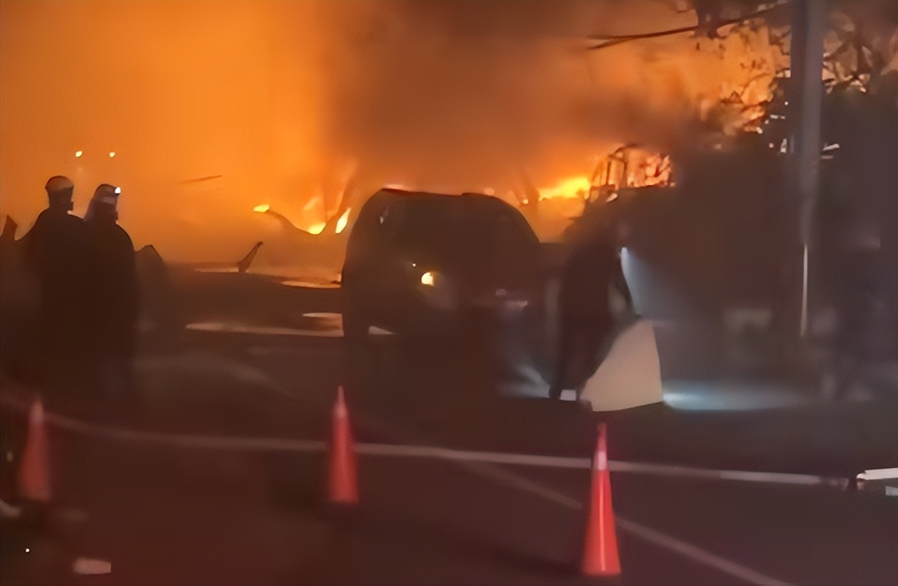工业区爆炸致三人受伤，事故的背后与反思