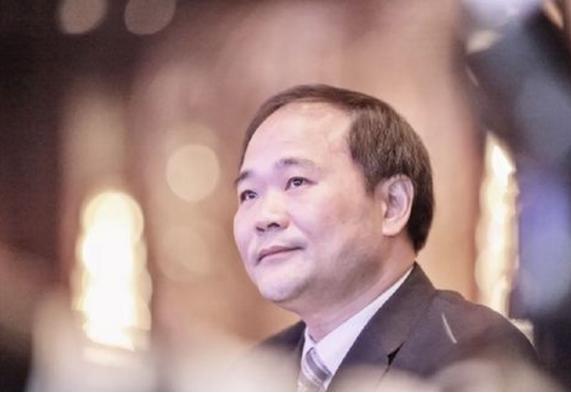 千亿国企新董事长的崛起与未来展望