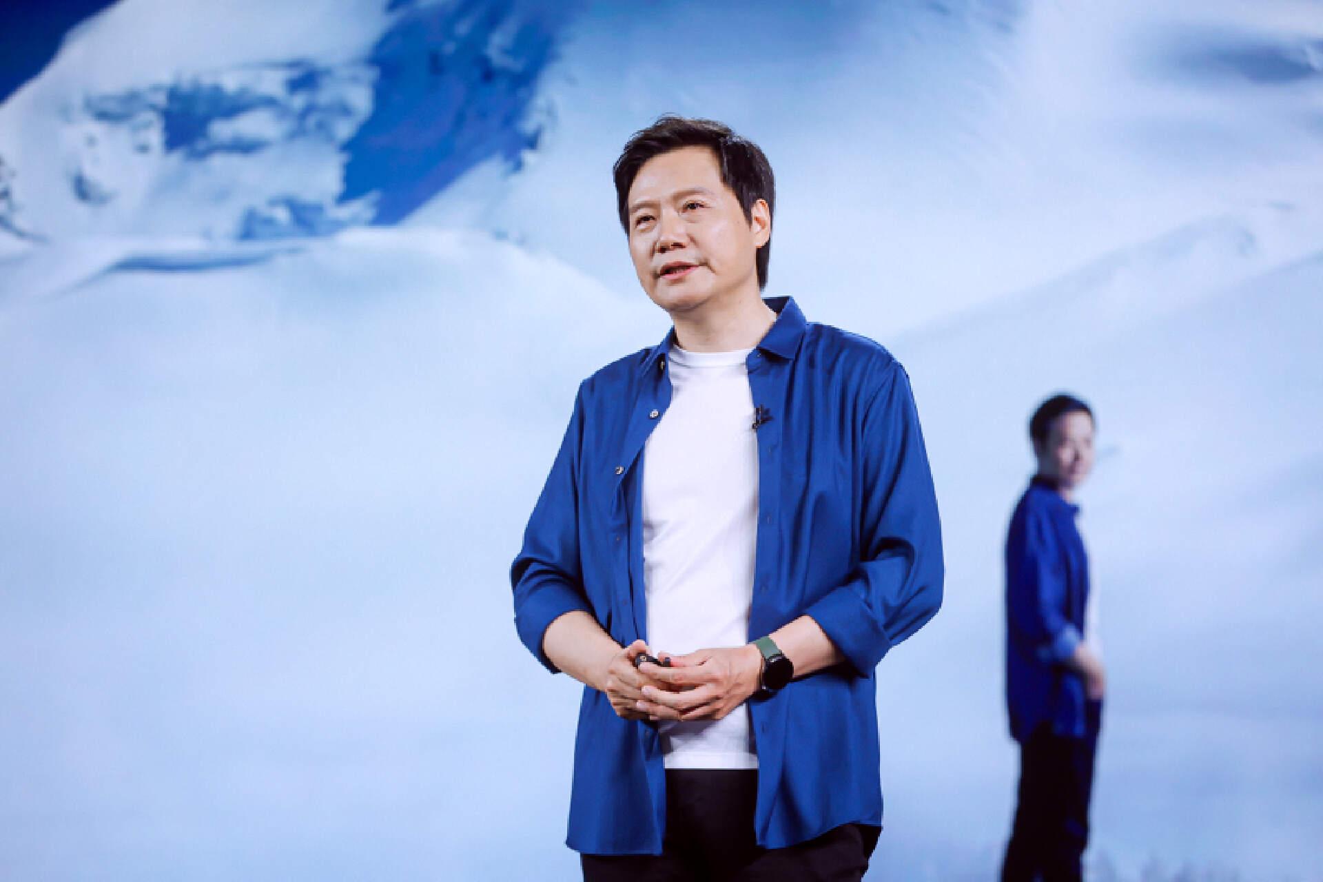 武大学生蹲雷军——一场跨越时空的追星之旅