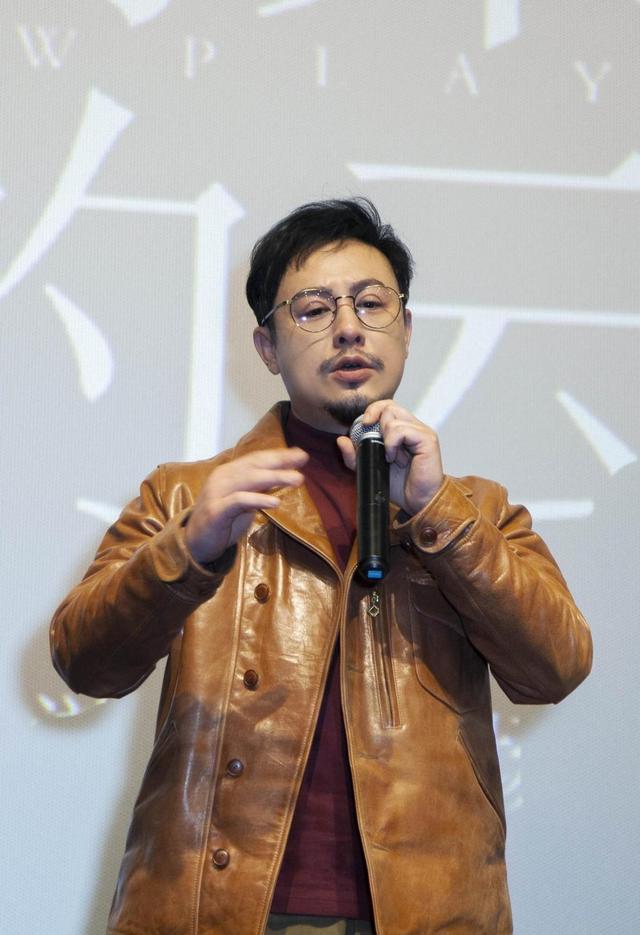张颂文工作室多年无人参保背后的故事