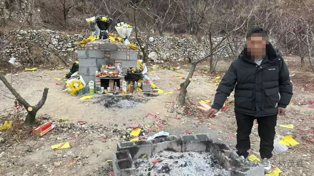 网传漂流小孩哥火烧土地庙事件不实真相揭秘