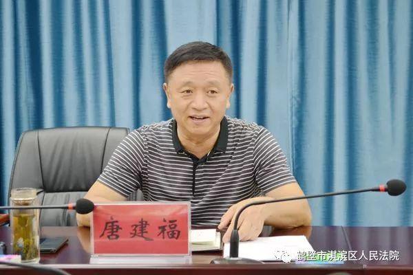 河南鹤壁小伙凭借功夫收获百万粉丝，网络时代的功夫梦
