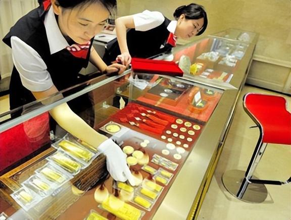 饰品金价，时尚与投资的双重魅力