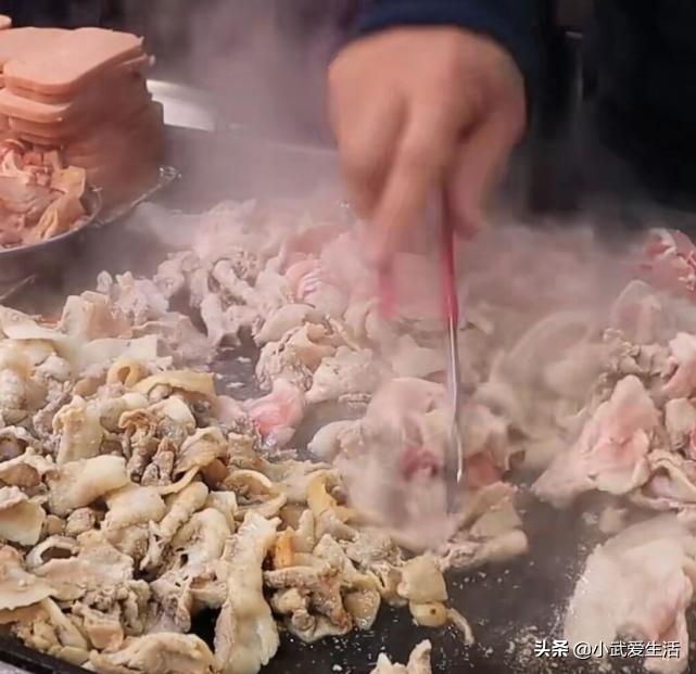 韩国山火扑救中的盒饭力量