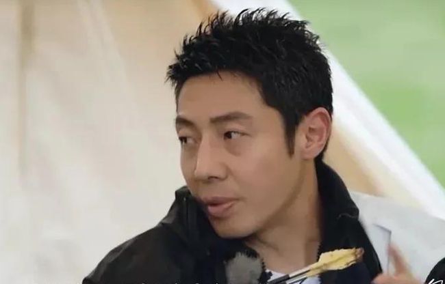 尼格买提高铁被吵醒的背后故事