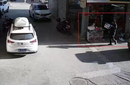 快递员搞丢快递怎么赔偿？全面解读赔偿流程