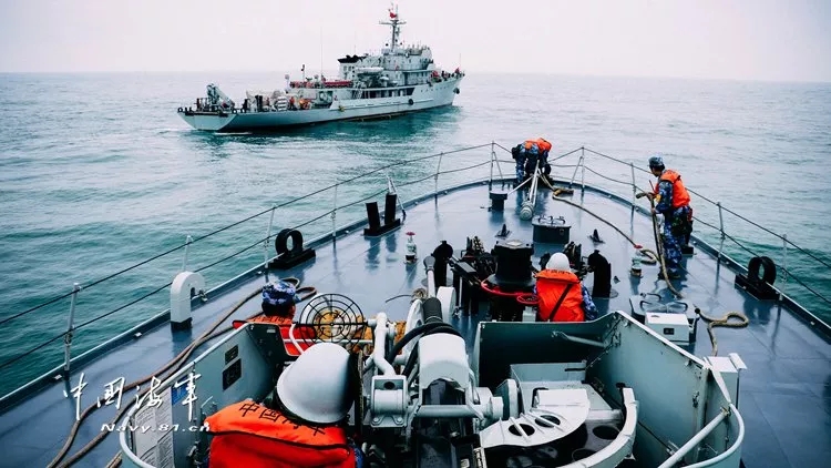 东部战区海军某扫雷舰大队，勇闯雷区，守护海洋和平的先锋力量