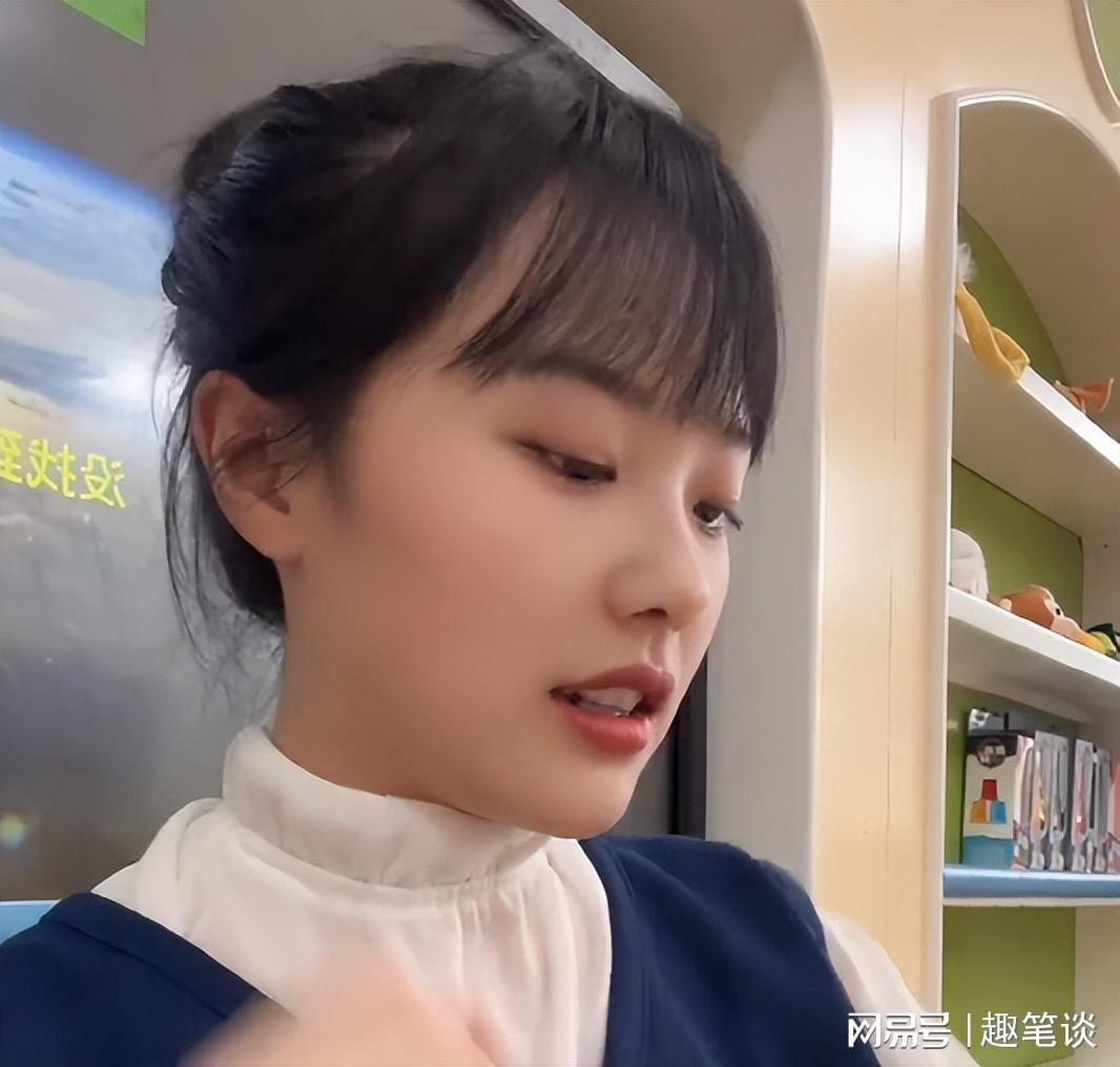 揭秘黄老师背后的深意