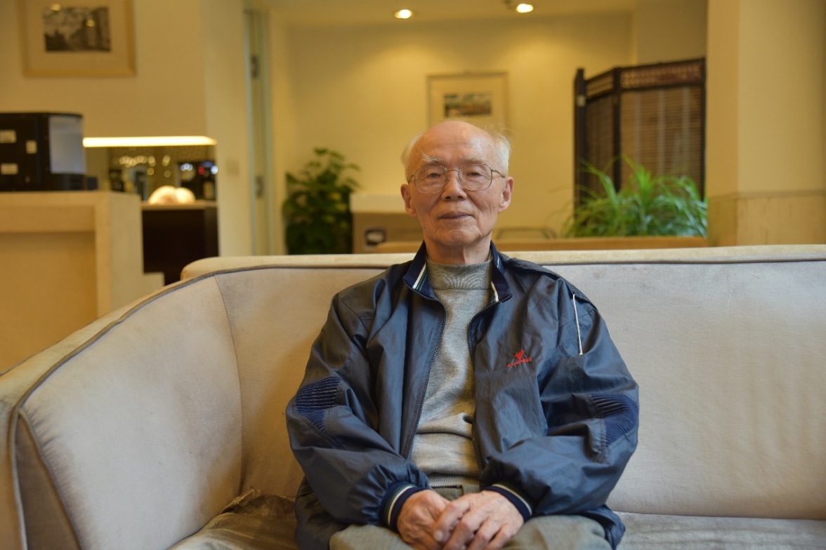 经济学家陈良焜逝世，缅怀一位杰出的经济学家