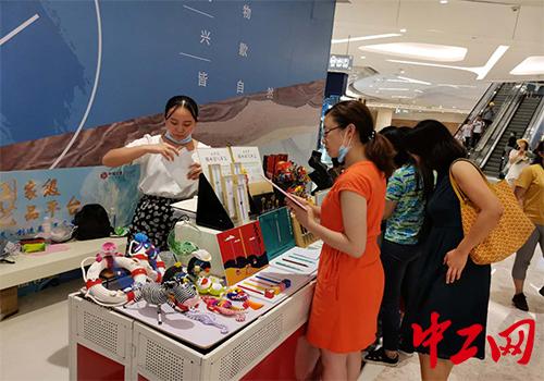 多家中国零售巨头支持出口转内销公司的战略分析