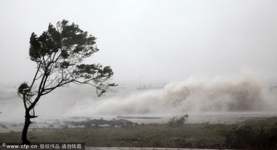 沙尘翻山越岭，竟吹到海南去了