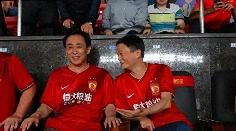 张艺谋是否住在深圳？深度解析与探讨