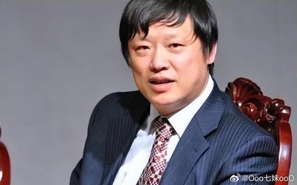 特朗普与胡锡进，两大风云人物的碰撞