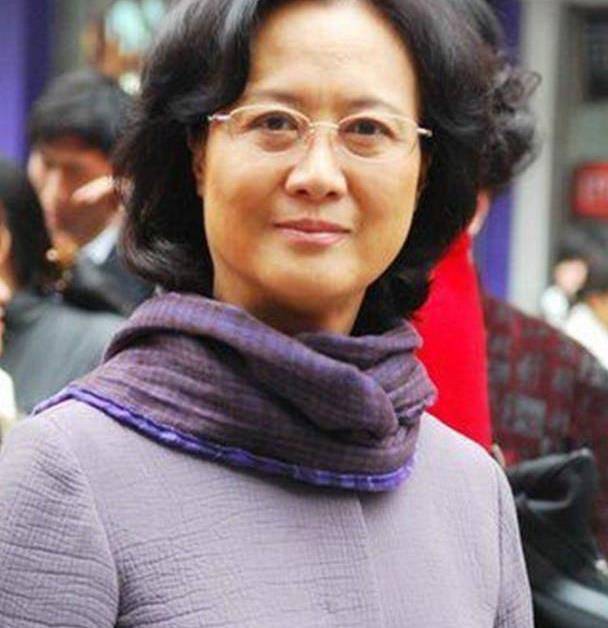 童正维老公，探寻网络热议背后的真实故事