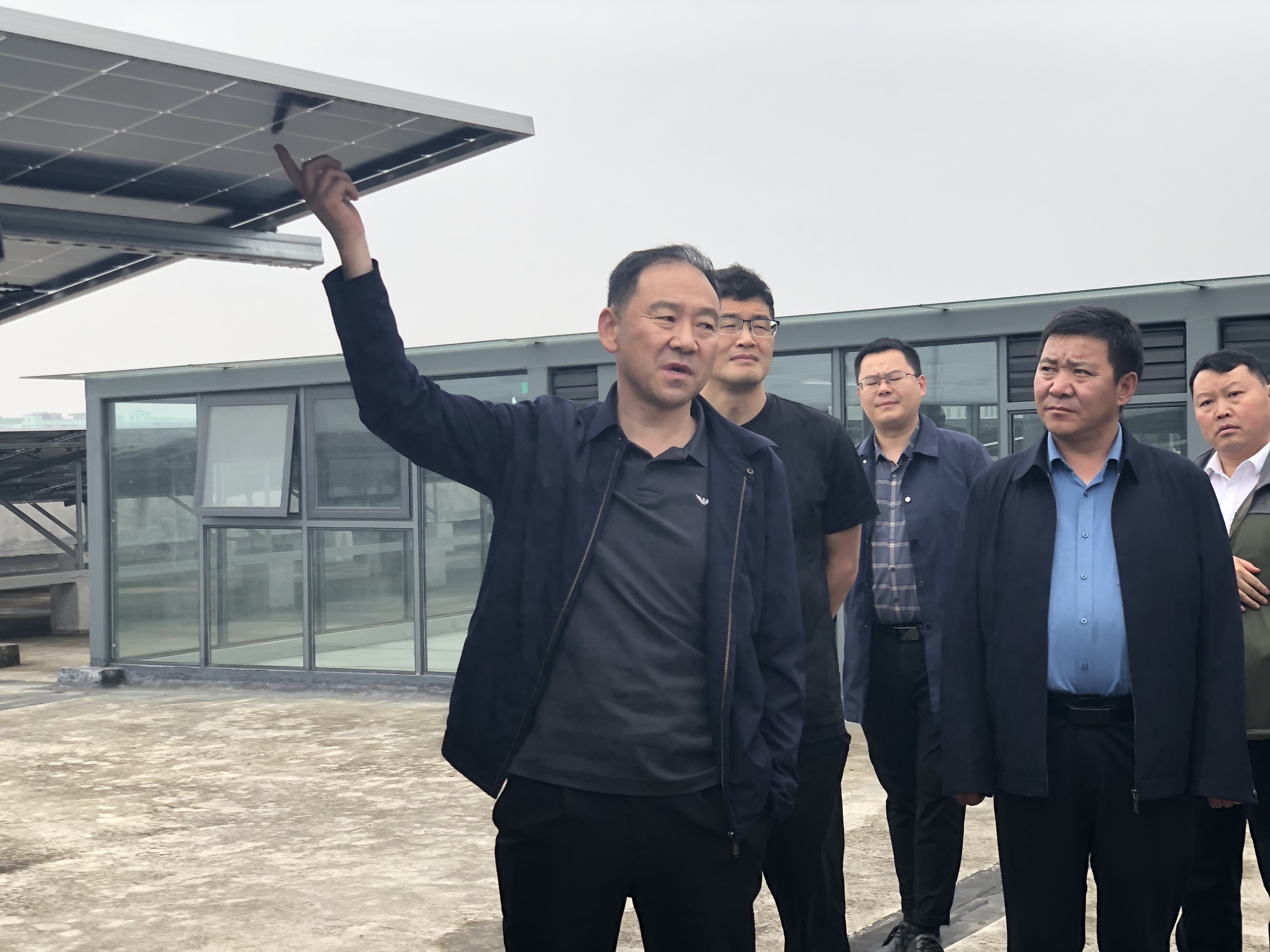 荣昌区党委书记，引领发展的时代先锋