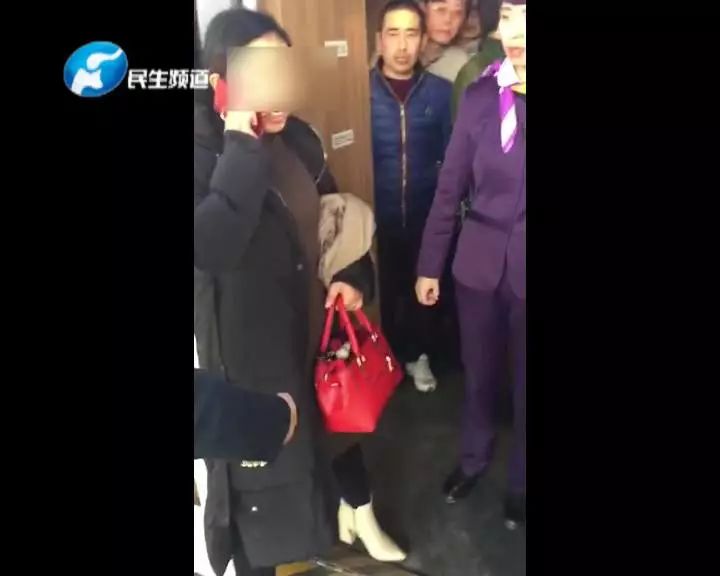 女子阻拦高铁关门后续，反思与启示