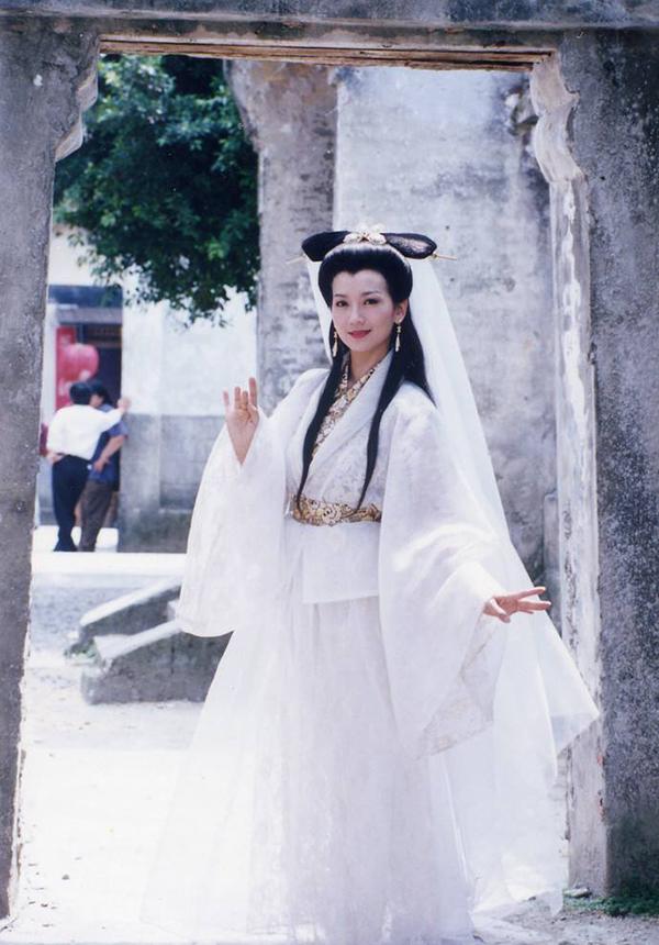 刘涛时隔19年再演白素贞，时光不老，经典永流传