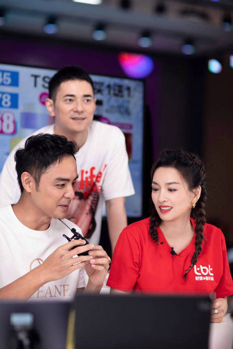 谢浩男妈妈带货破亿，网络直播带货的新里程碑