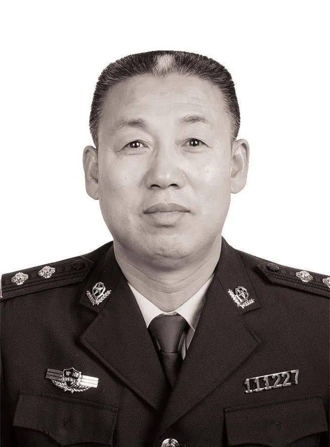 辅警被顶替上学，顶替者曾任副院长——揭示事件背后的真相与反思