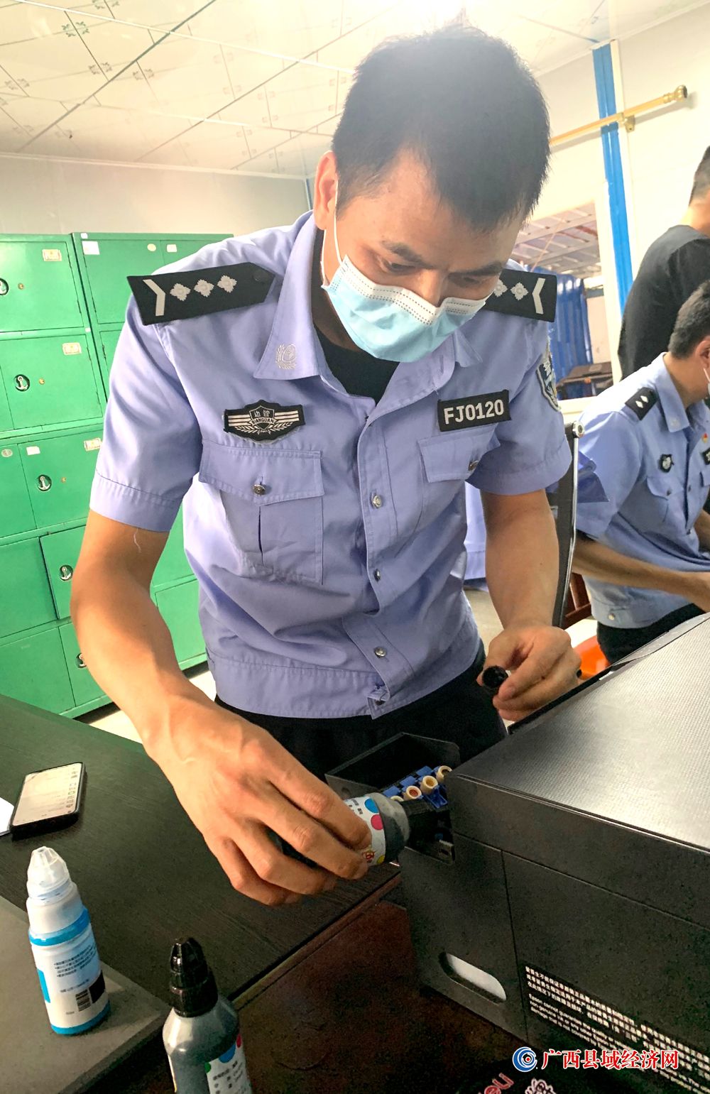 辅警偷懒现象，挑战与解决之道